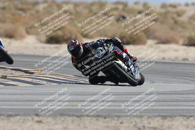 media/Oct-04-2025-CVMA (Sat) [[408bcdd6e4]]/Race 4-Formula Middleweight (Holeshot)/